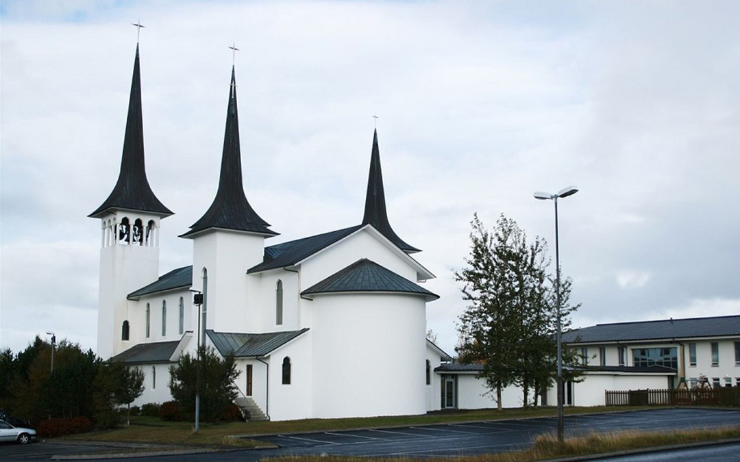 不盲目骄傲，不刻意渺小。