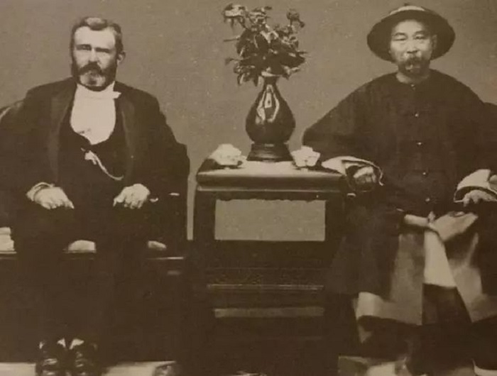 1878年，美国前总统格兰特到达天津，与李鸿章会面。